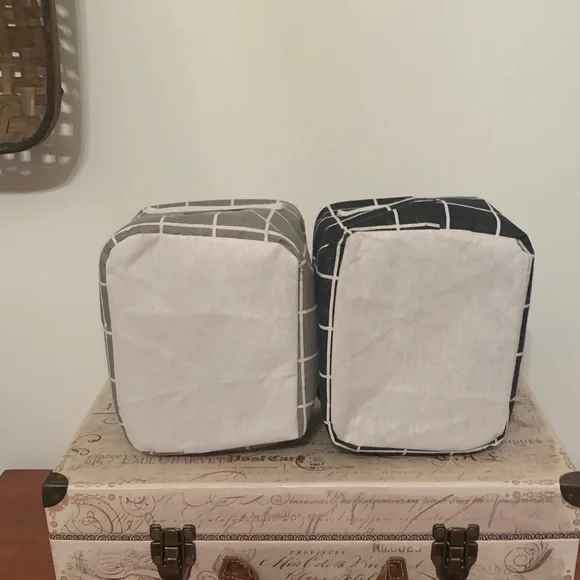 Grid Pattern Storage Bins - Set of 2 💖 - Picture 5 of 10